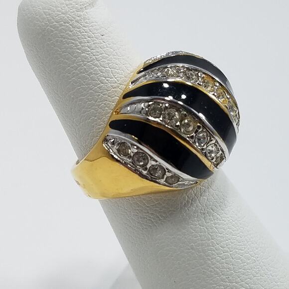 Vintage Cocktail 18 KHGE Ring, Black Enamel, Clear Rhinestones, Size 5, 1990s - Picture 4 of 10